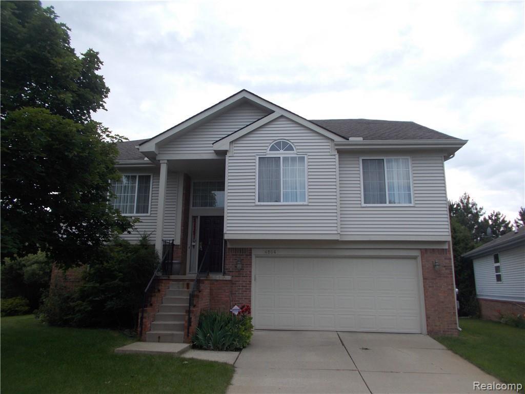 4864 Carrington Dr - Photo 1