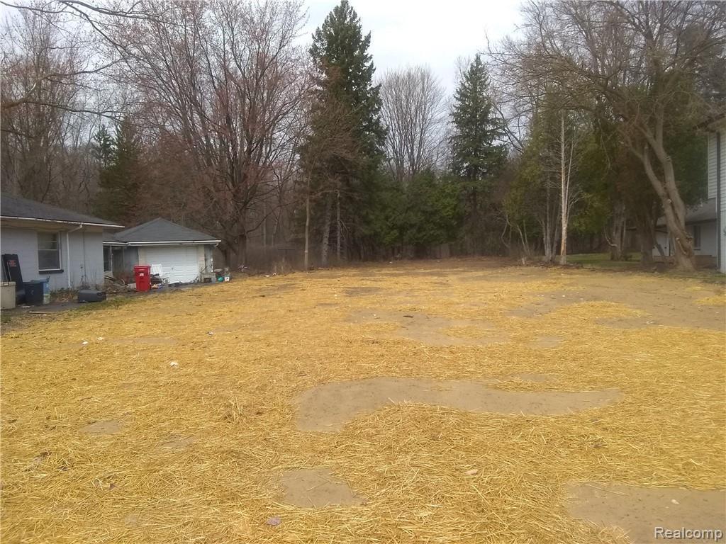 20108 Woodburn Dr - Photo 1