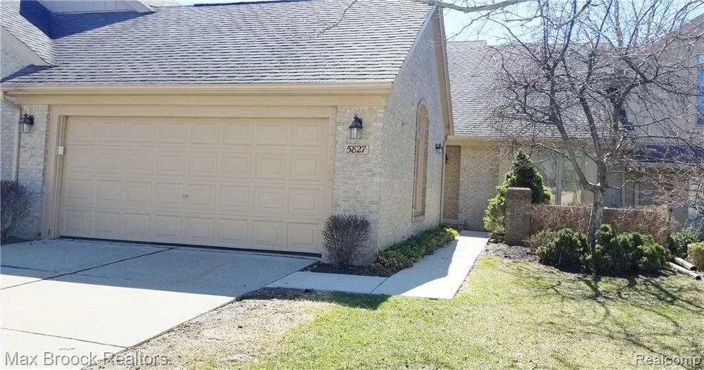 5827 Dawn Ridge Dr - Photo 1