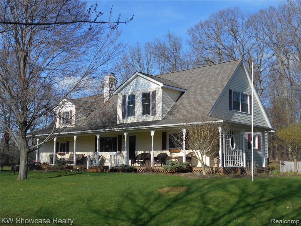 4755 Carls Ln - Photo 1