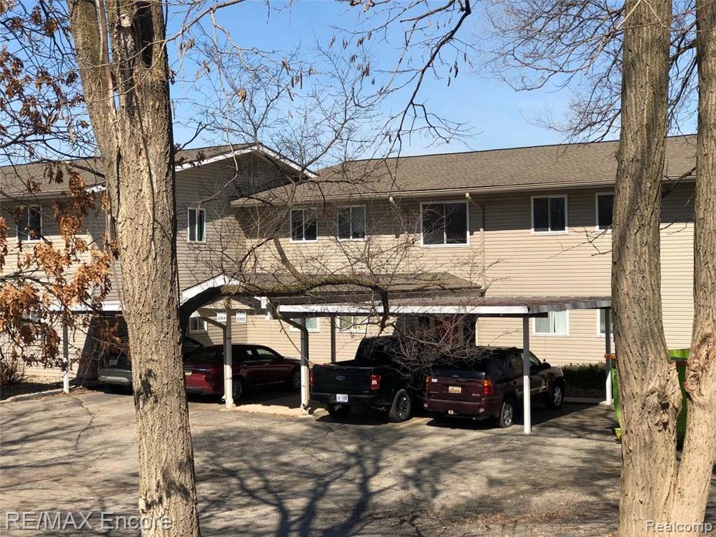4920 Lake Point Dr - Photo 1