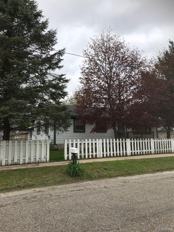 111 James St - Photo 1