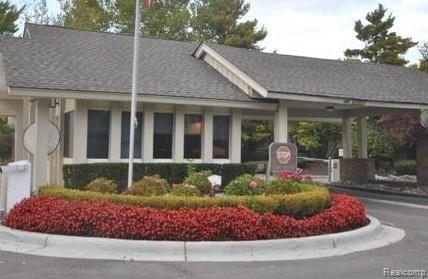 7111 Creeks Crossing - Photo 1