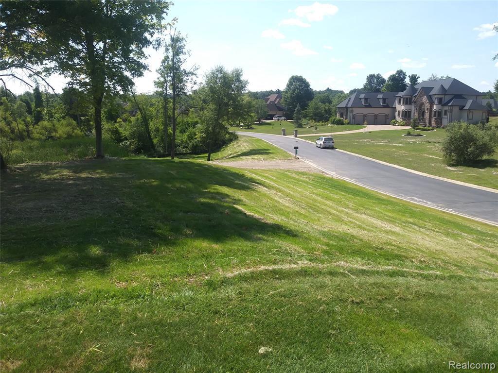 2232 Meadow Court - Photo 1