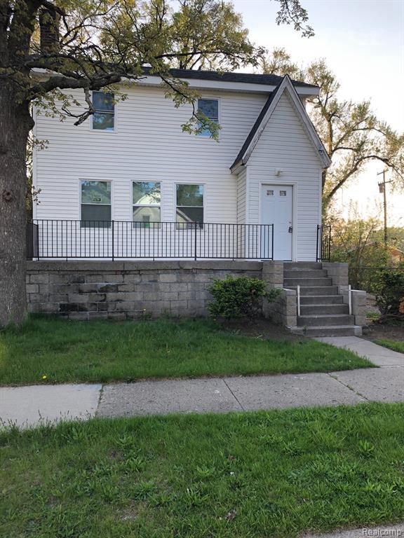 21041 Garden Ln - Photo 1
