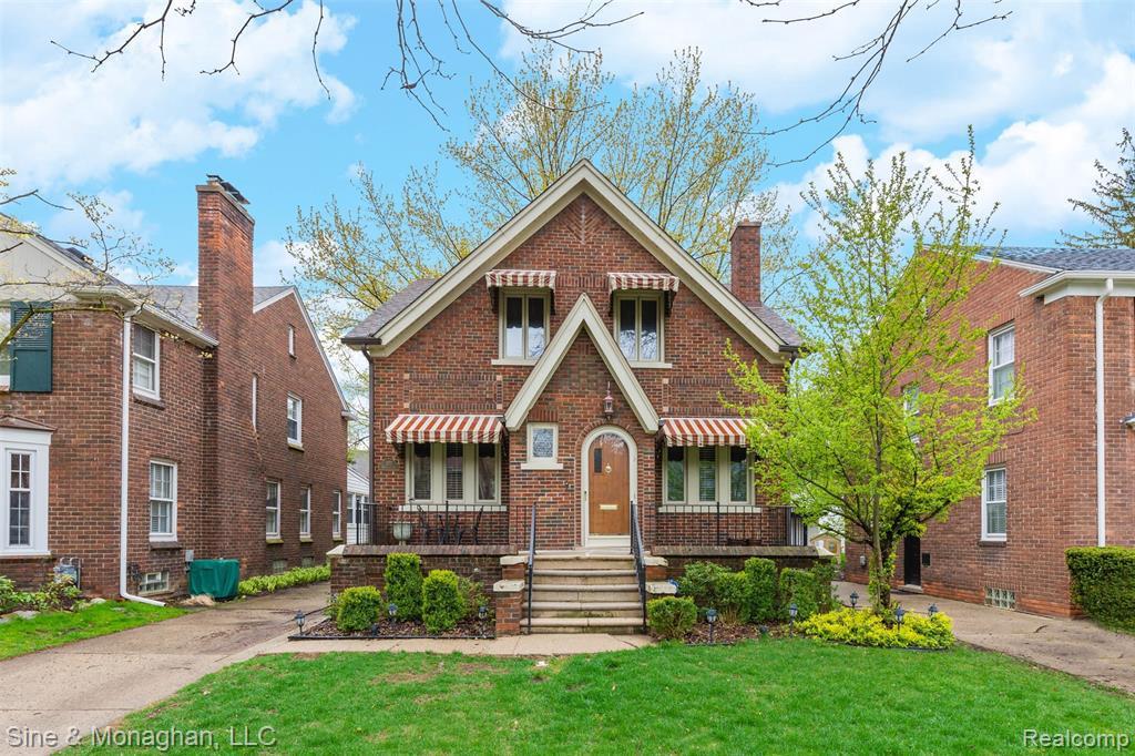 277 Merriweather Rd - Photo 1