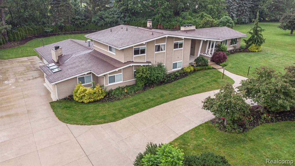 6544 Knollwood Cir - Photo 1