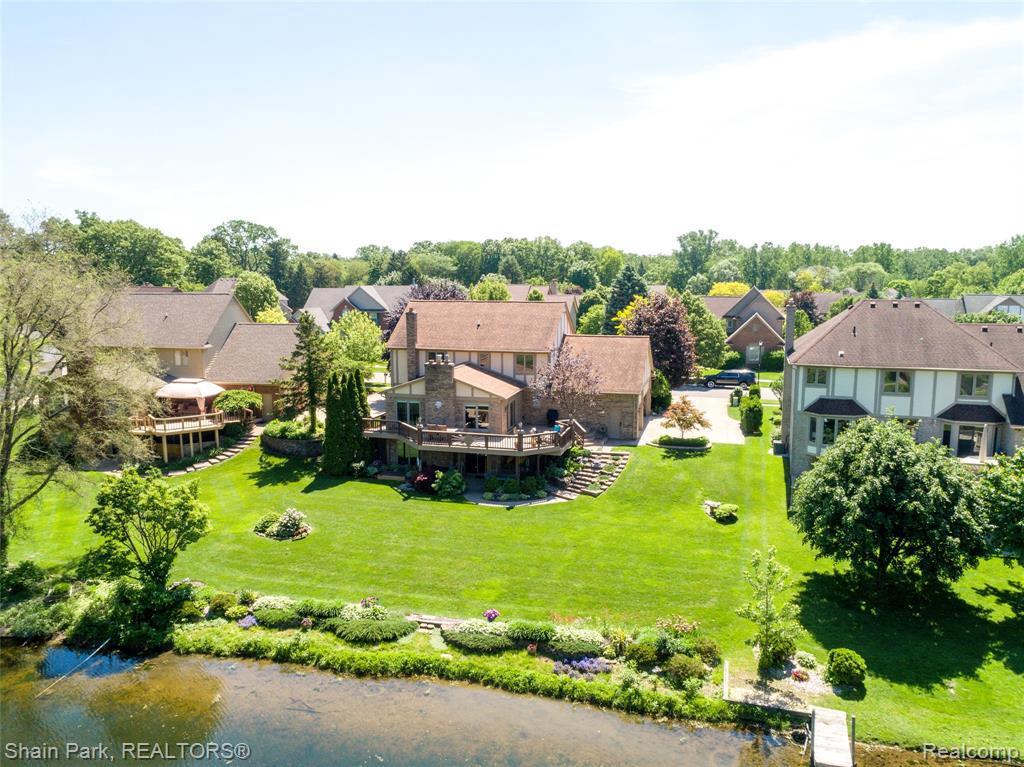 52751 Seven Oaks Dr - Photo 1