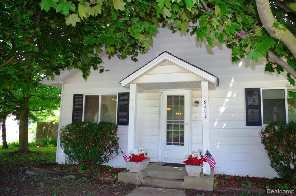 5452 Hammond Rd - Photo 1