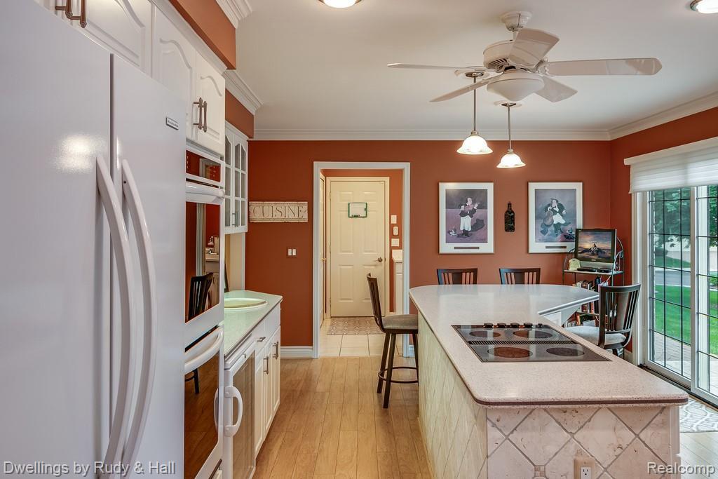 9363 Timberline Crt - Photo 1