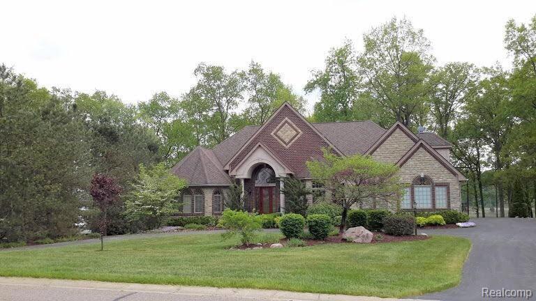 3489 Lakewood Shores Dr - Photo 1