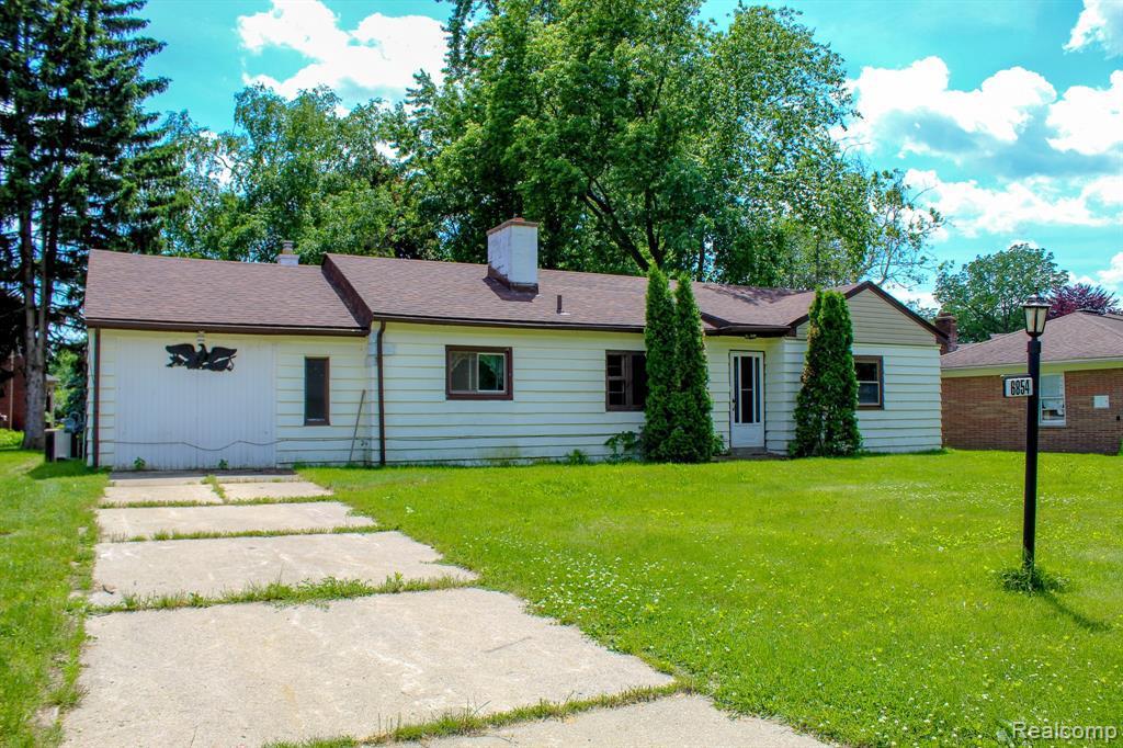 6854 Parkway Cir - Photo 1