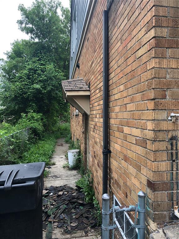 6906 Saint Marys St - Photo 1