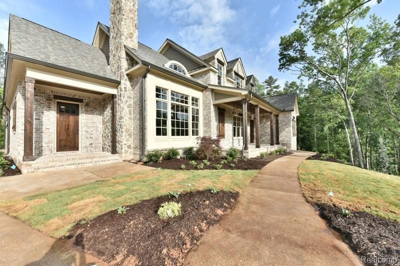 4122 Carriage Hill Dr - Photo 1