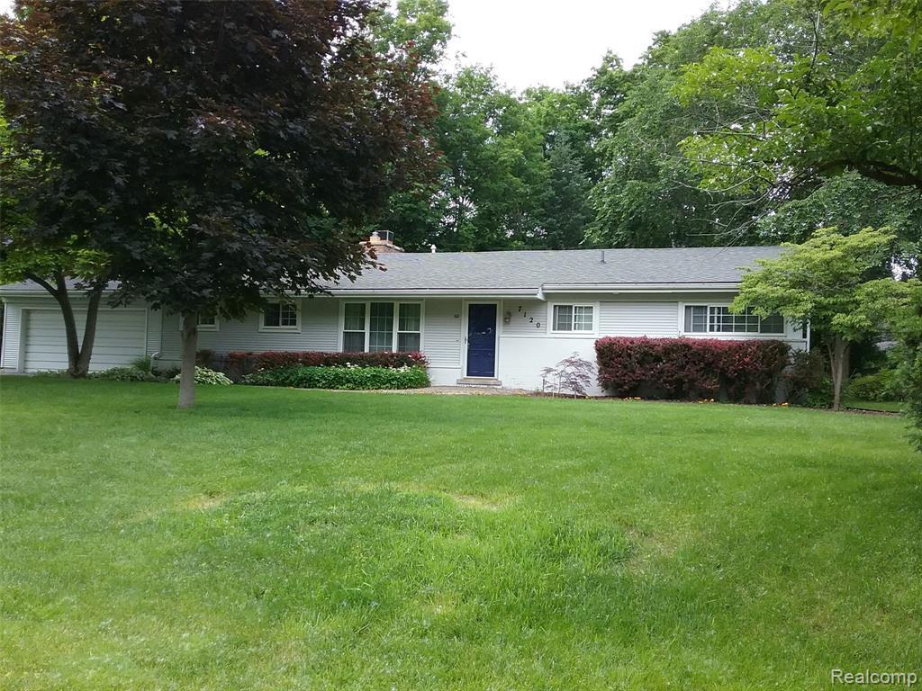 7120 Cottonwood Knoll W - Photo 1