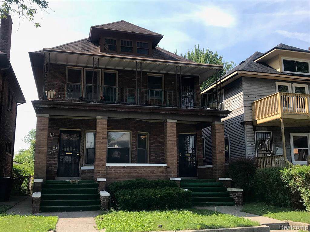 566 Hague St - Photo 1