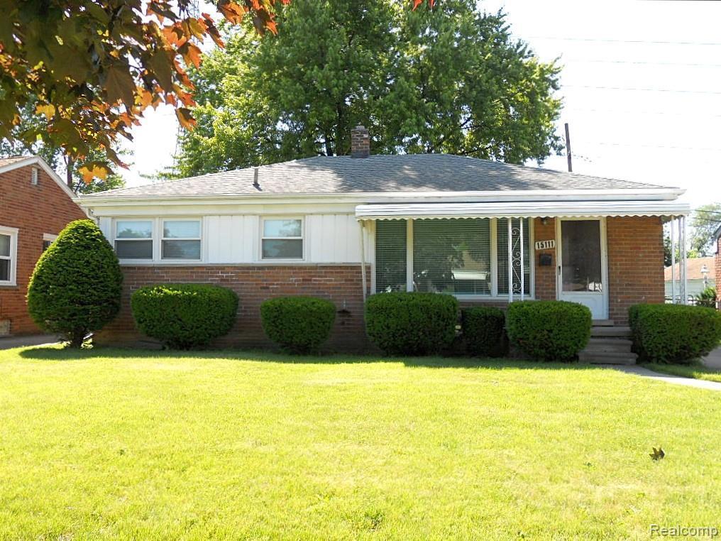 15111 Pennsylvania - Photo 1