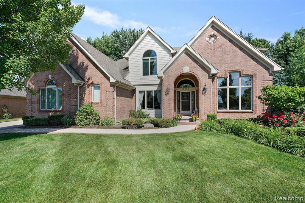 46500 Watersedge Dr - Photo 1