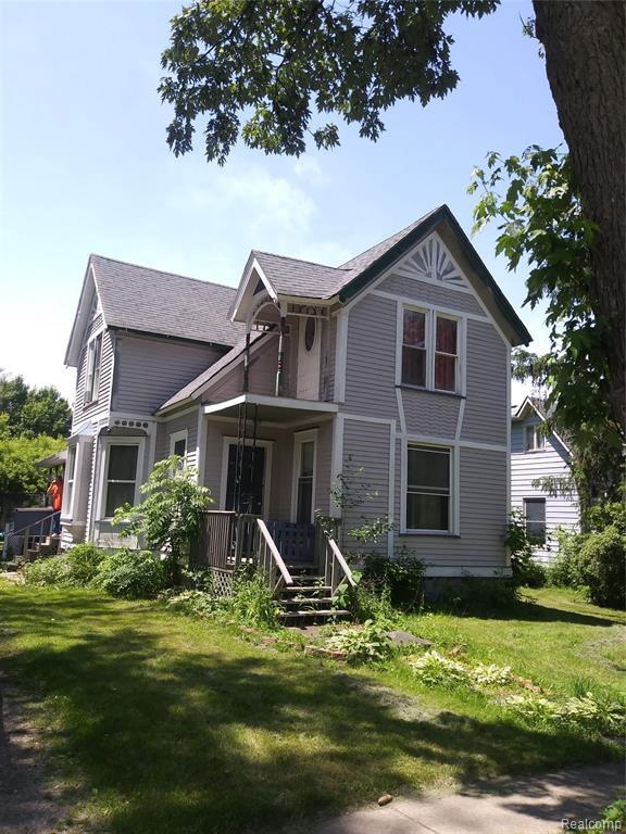 407 Main St - Photo 1