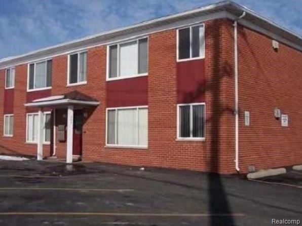 322 Perry Place - Photo 1