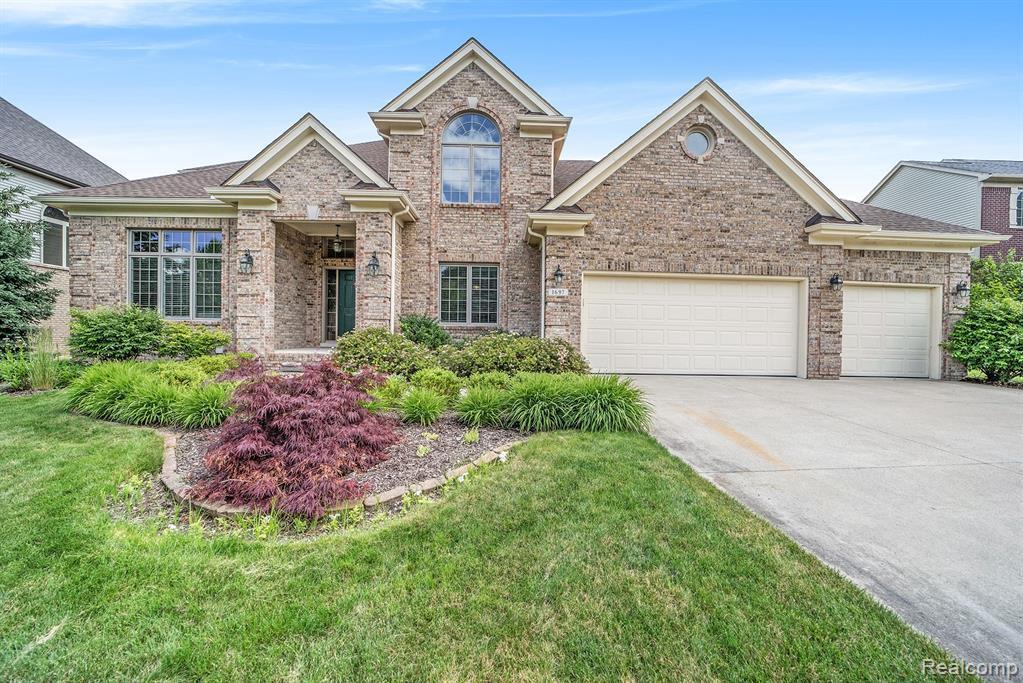 1697 Royal Birkdale Dr - Photo 1