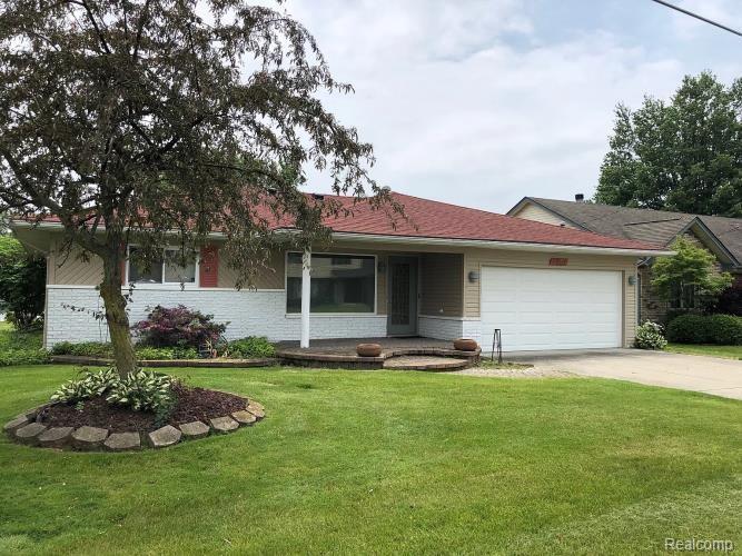 7257 Cardinal St - Photo 1