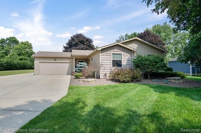 6409 Hollyhock Trl - Photo 1