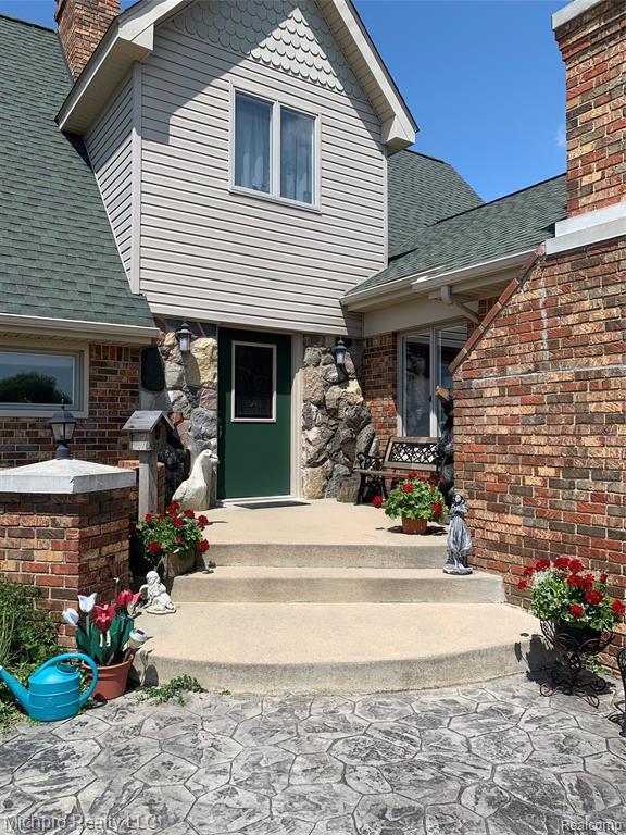 7229 Shaw Rd - Photo 1