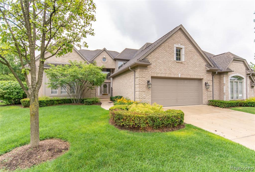 6416 Enclave Dr - Photo 1