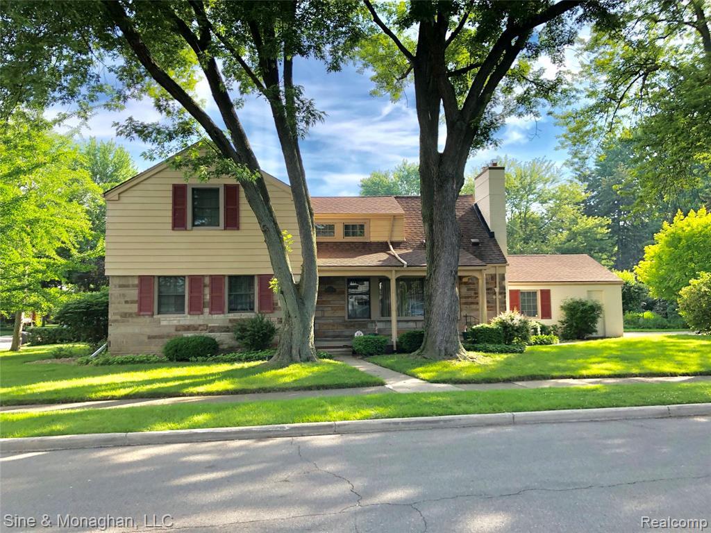 36 Radnor Cir - Photo 1