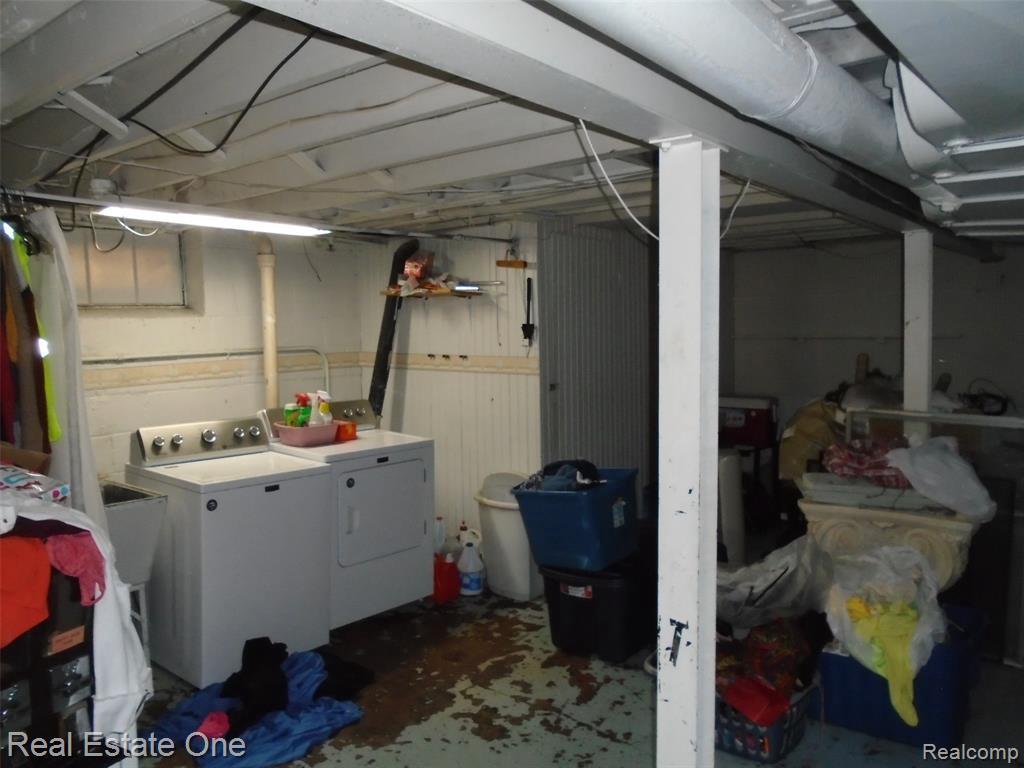 10427 Balfour Rd - Photo 1