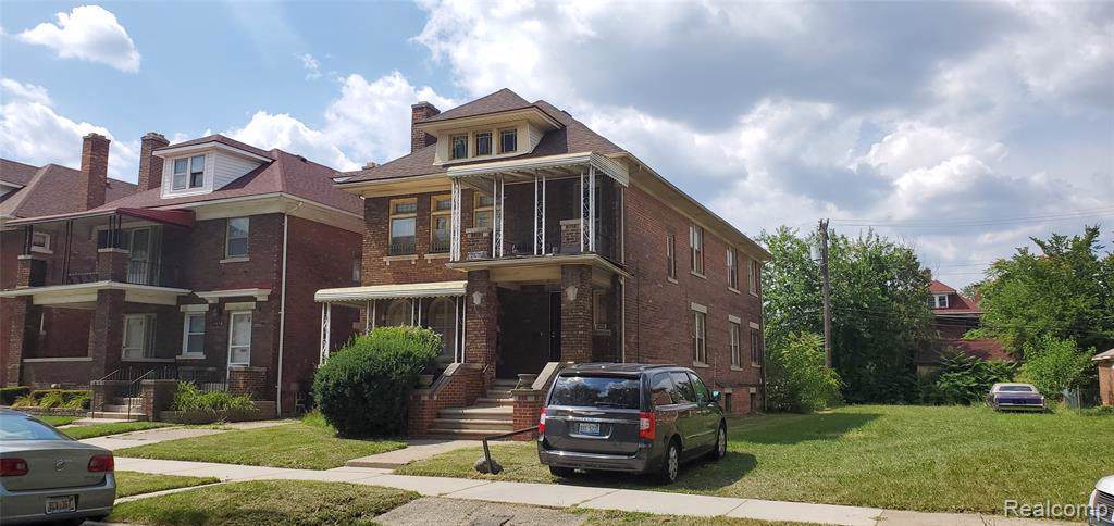2446 Hazelwood St - Photo 1