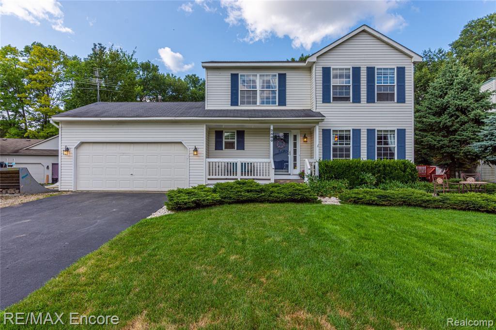 2500 Trinity Crt - Photo 1