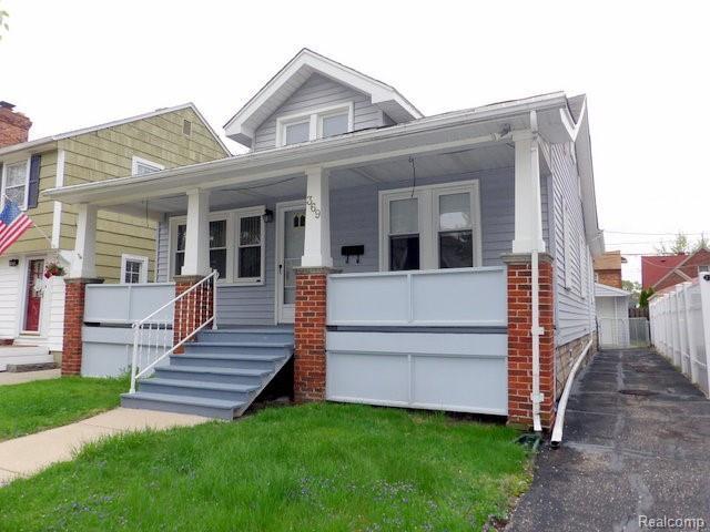369 Kings Hiwy - Photo 1
