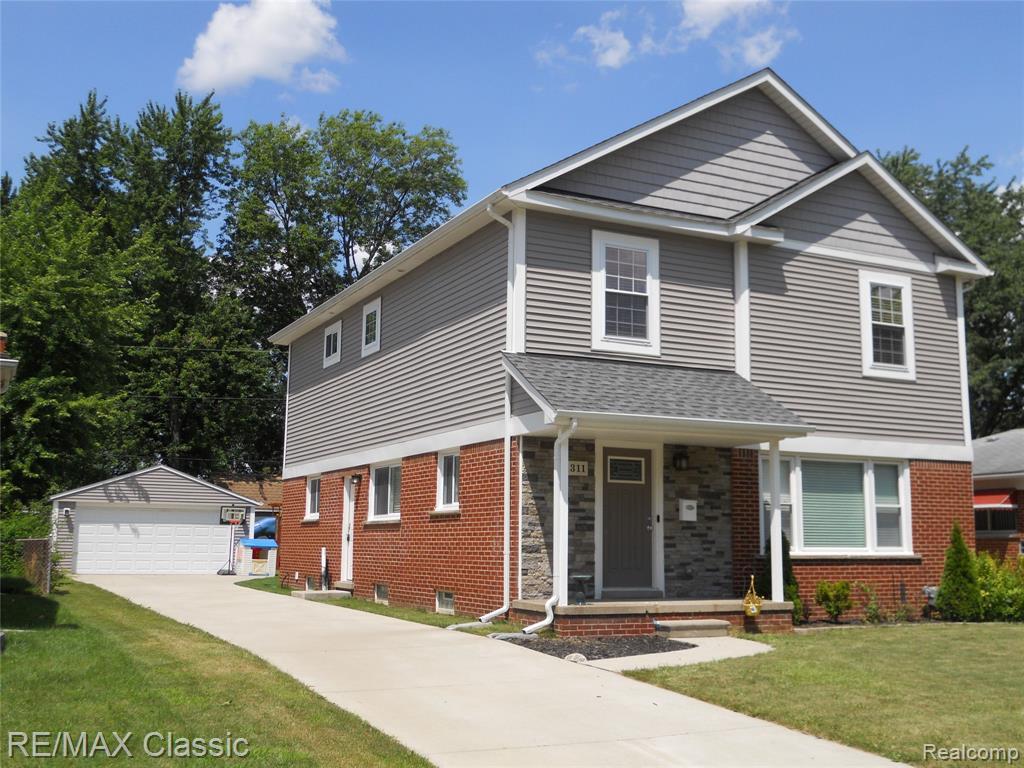 1311 Englewood Ave - Photo 1