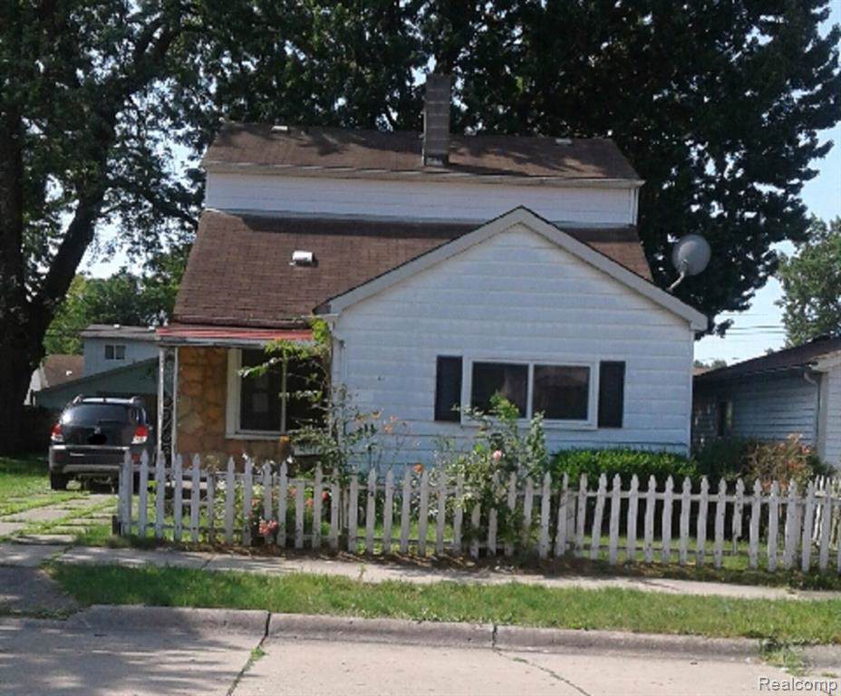 11012 Lozier Ave - Photo 1