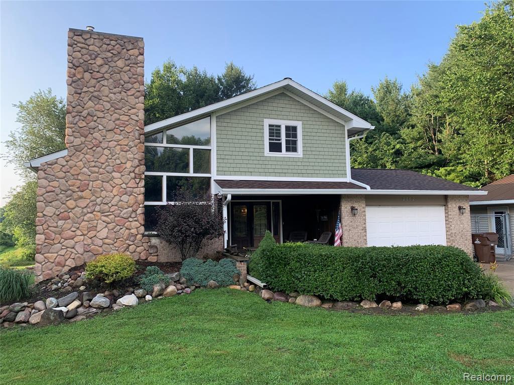 2882 Perrine - Photo 1