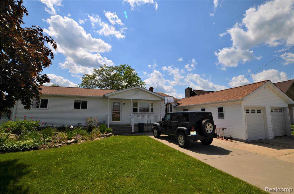 13174 Lake Shore Dr - Photo 1