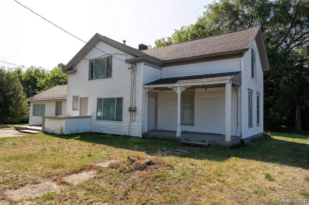 3063 Center Rd - Photo 1