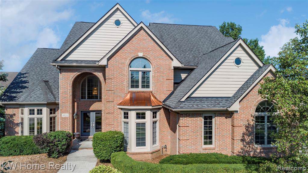 6914 Trailview Crt - Photo 1