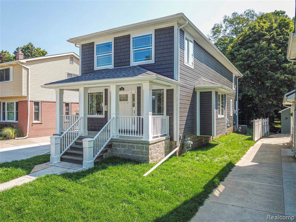 355 1st St - Photo 1