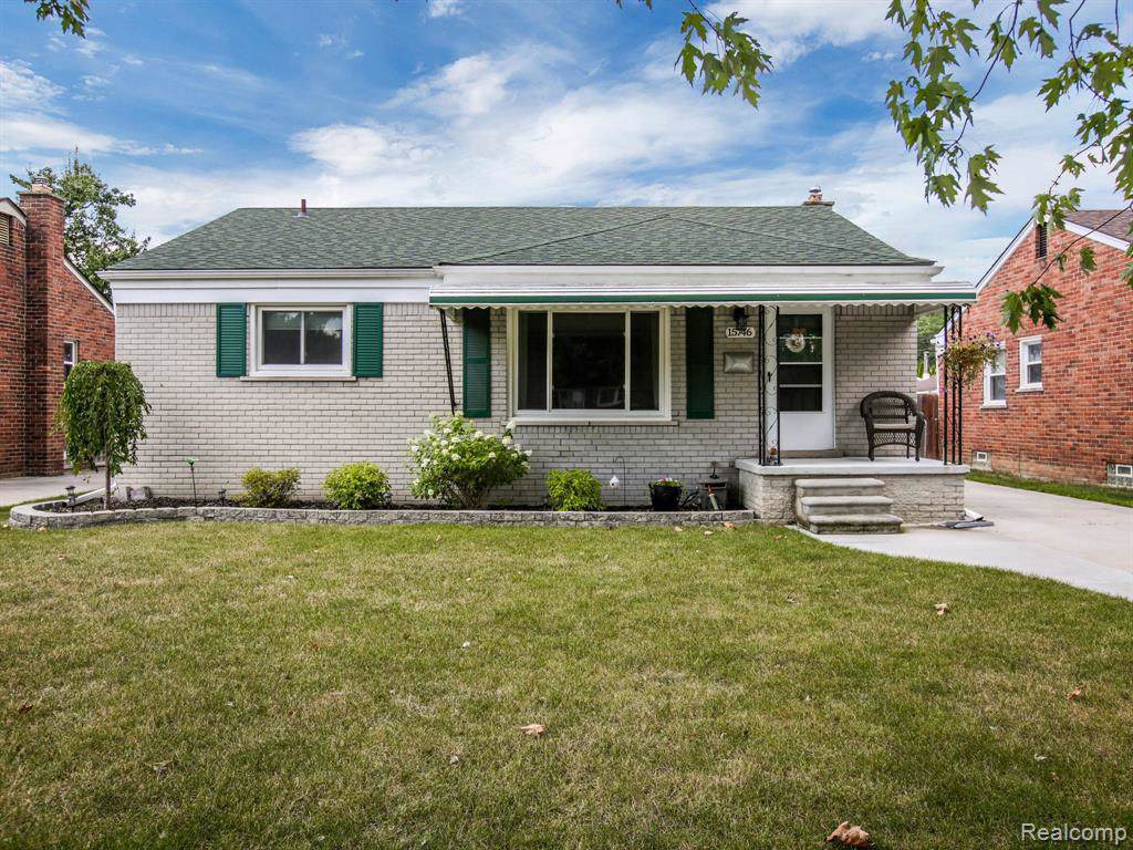 15746 Richmond St - Photo 1