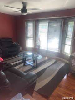 19908 Salem St - Photo 1