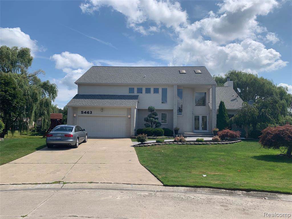 5463 Maple Leaf Crt - Photo 1