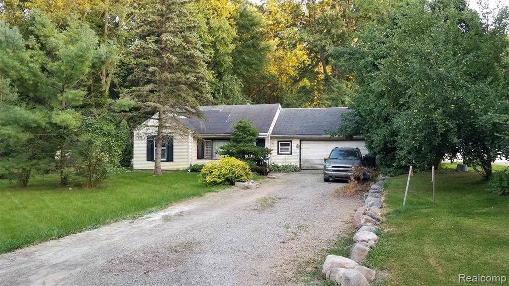 49805 9 Mile Rd - Photo 1