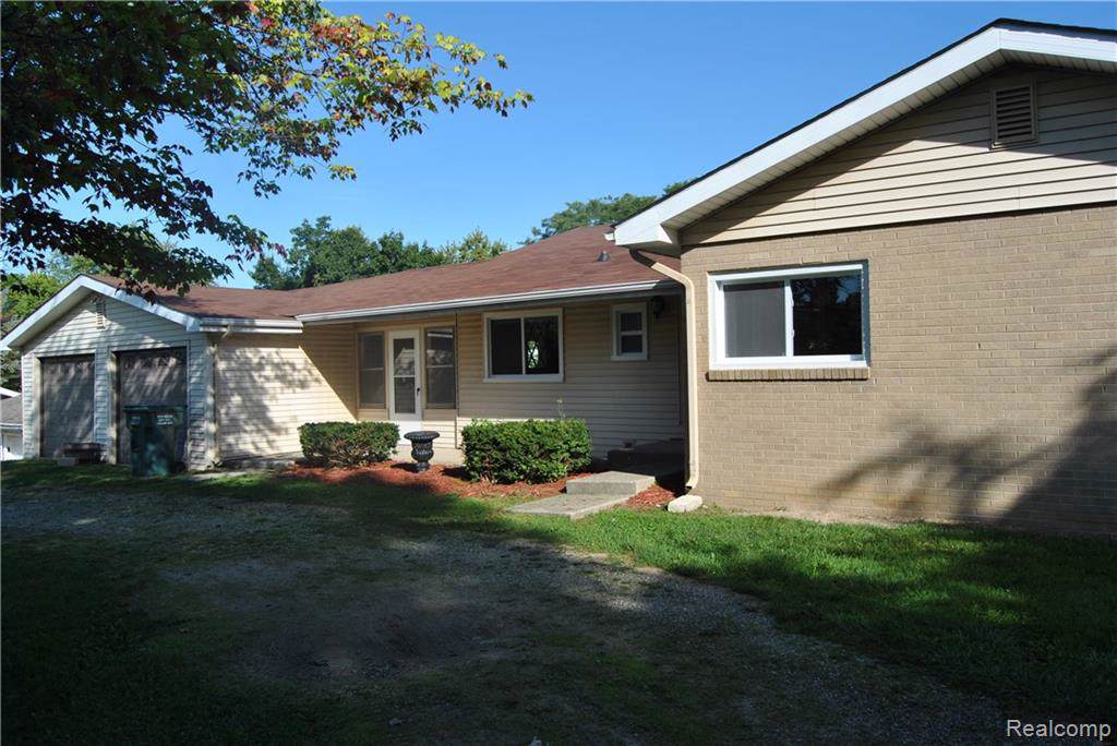 1626 Oregon St - Photo 1
