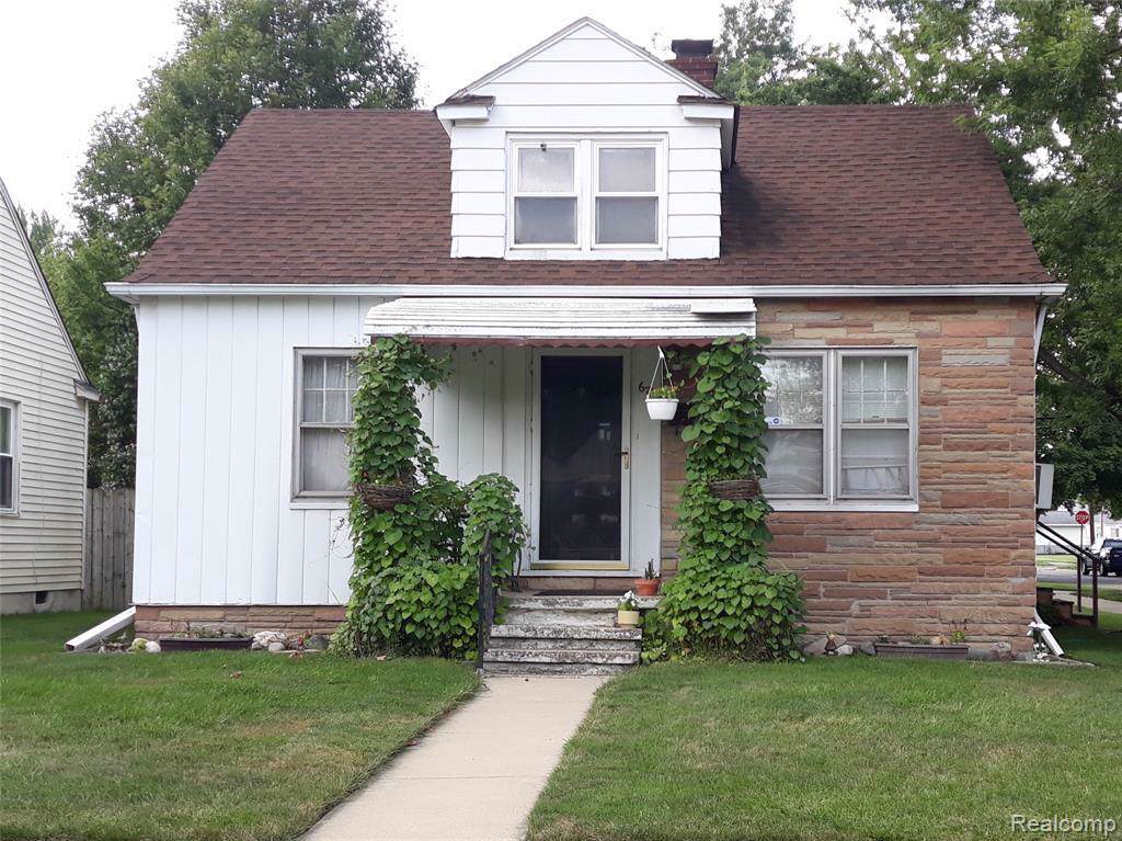 6700 Jackson St - Photo 1