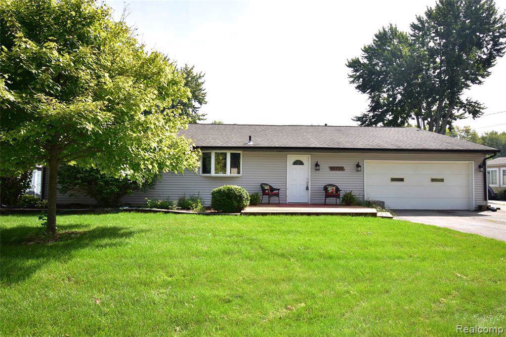 11727 Ridge Dr - Photo 1