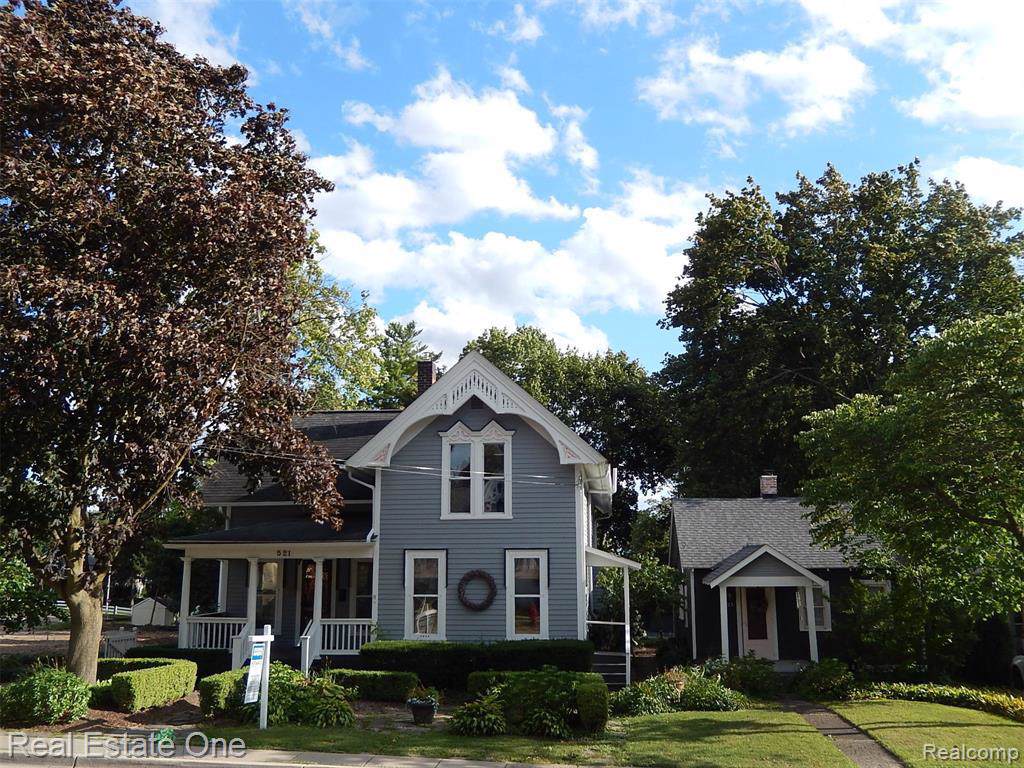 521 Main St - Photo 1