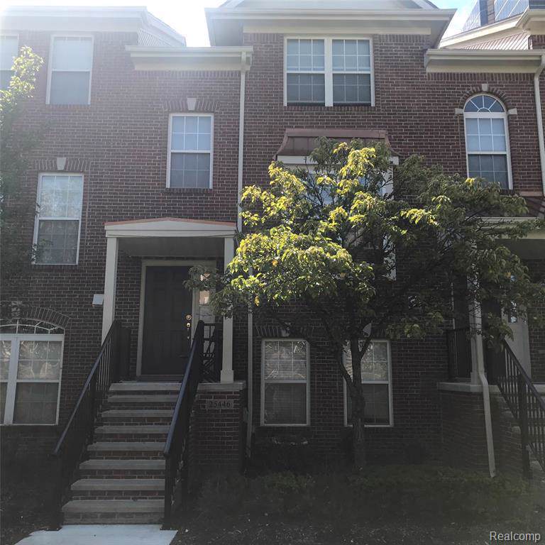 25446 Saint James - Photo 1